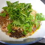 レディース汁なし担々麺