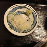 Morino Seseragi Nagomi Shokujidokoro - 薬味のネギと山葵。
