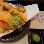 西国御領　風羅坊 - 天ぷら。見事な海老天が二匹。