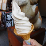 和栗や 谷中店 - 栗薫ソフトクリーム