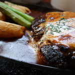 洋食屋ゼペット - チーズハンバーグステーキ