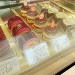 PATISSERIE  ＭＡＧＮＯＬＩＡ - 