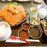 とんかつ 馬の背 - 一口カツ定食