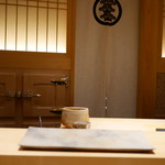 鮨 さいとう - カウンター正面