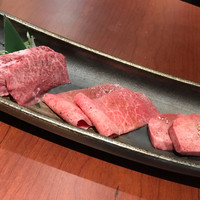 蕃 YORONIKU - 