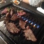 やきにく宵緒 - やっぱり肉だ