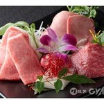 韓食菜炎　ヨンドン - 京都肉のカルビ　黒毛和牛牛タン　お刺身各種