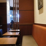 上島珈琲店 - 奥の客席