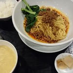 松の樹 - 正宗担々麺900円