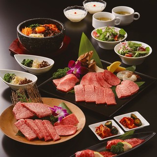 This is a course meal where you can mainly enjoy rare parts of Yamagata beef.