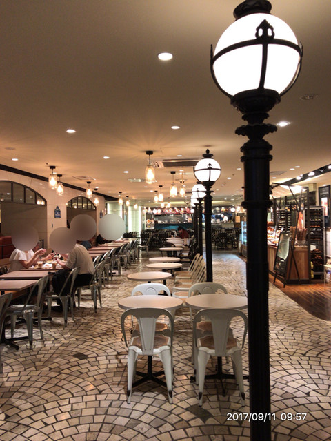 表参道駅直結のフードコートでモーニング By Konayuki Cafe De Metro Echika表参道 カフェ ドゥ メトロ 表参道 カフェ 食べログ 表参道駅直結のフードコートでモーニング By Konayuki Cafe De Metro Echika表参道 カフェ ドゥ メトロ 表参道 カフェ 食べログ