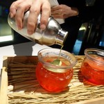 レスト ケイ ヤマウチ - 冷やした抹茶のソースをかけます♪