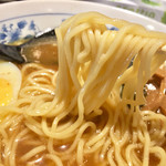 お茶の水、大勝軒 - 太麺ストレートもちもち麺