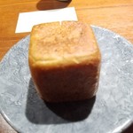 TACUBO - さいころ型のジャガイモ入りフォカッチャ