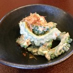 ジャム cafe 可鈴 - ゴーヤとクリームチーズのサラダのアップ