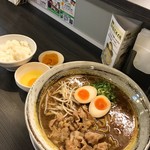 らららのらーめん 一豚力 - カレーラーメン750円