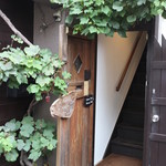 ルーエプラッツ ツオップ - 入口から2階へ