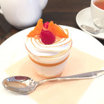 横濱元町洋菓子研究所 - 