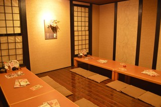 Kutsurogi Dainingu Toriaezu Gohei - 団体様向けのお部屋は広々としております※写真はイメージです