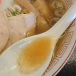 大衆麺場 ラーメン ナカムラ - 鰹節と鶏だし、あさりが半端ない残念なスープ(*_*)