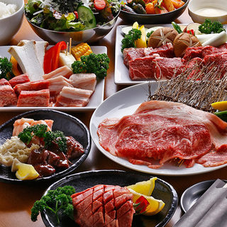 Meals for small groups (from 2 people) are also welcome♪