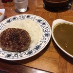 インドール - ハンバーグカレー