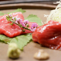 肉割烹 上 - 