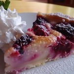 チャント - 料理写真:ブラックベリーのフラン　３５０円