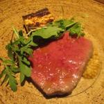 イル アオヤマ - 45日ウェットエイジング
      知多牛フィレの炭火焼