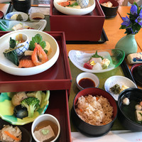 京懐石 美濃吉 横浜ランドマークプラザ店 - 