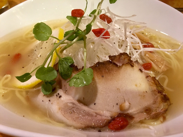 お洒落な塩ラーメン By Sakaemon123 ラーメンのこんの 帯広 ラーメン 食べログ お洒落な塩ラーメン By Sakaemon123 ラーメンのこんの 帯広 ラーメン 食べログ