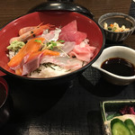 Sobashubou Tokubei - 海鮮丼
