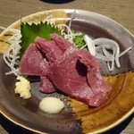 ダイニング禄 - 料理写真:馬刺  肉厚でうまかった！