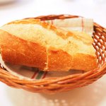 ラミティエ - ランチセット 2592円 のパン