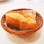 ラミティエ - ランチセット 2592円 のパン