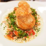 ラミティエ - ランチセット 2592円 のホタテのポワレ