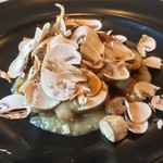 カーサ・デル・チーボ - リーダニョと八幡平マッシュルームのインパデッラ 玉ねぎのフォンドゥータと羊のスーゴ