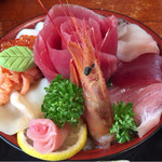 まるよ 西条店 - 海鮮丼 2500円（税別）