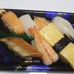 ディオ - にぎり寿司7貫　税込259円　※開封後(2017.09.10)