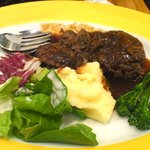 テンジンバル　タケノヤ - Ａランチ(牛肉の赤ワイン煮)