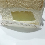 ICHIMAN - 生クリームとメロンが美味しい、ホールで食べれる(笑)