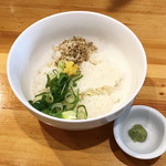 真鯛らーめん 麺魚 - ヒラメらーめん＋ヒラメ雑炊丼 1000円