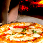 Trattoria&Pizzeria LOGIC 横浜