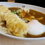 無添くら寿司 - 『すしやのシャリカレーうどん』370円。