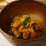 ル・ミュゼ - バフンウニ、蝦夷アワビ、モズク、コンソメジュレ