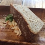 オルタナティブラウンジ - 