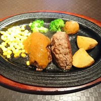 大井町銭場精肉店 - 黒毛和種メス牛100%ハンバーグ(150g) 850円