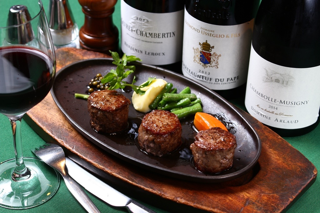 写真 : ロシヤ料理 ラルース （Larousse） - 浅草（つくばEXP