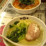 陳麻家 - 坦々麺と塩ラーメン各ハーフ