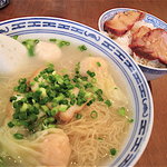 香港麺 新記 - 全体はこんな感じです